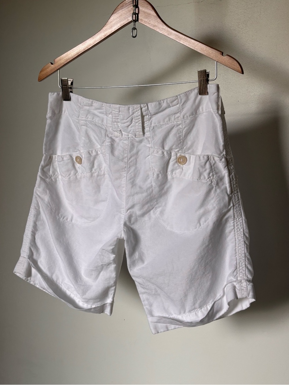 James Perse Drop Waist White Cotton Bermuda Shorts - Picture 8 of 15